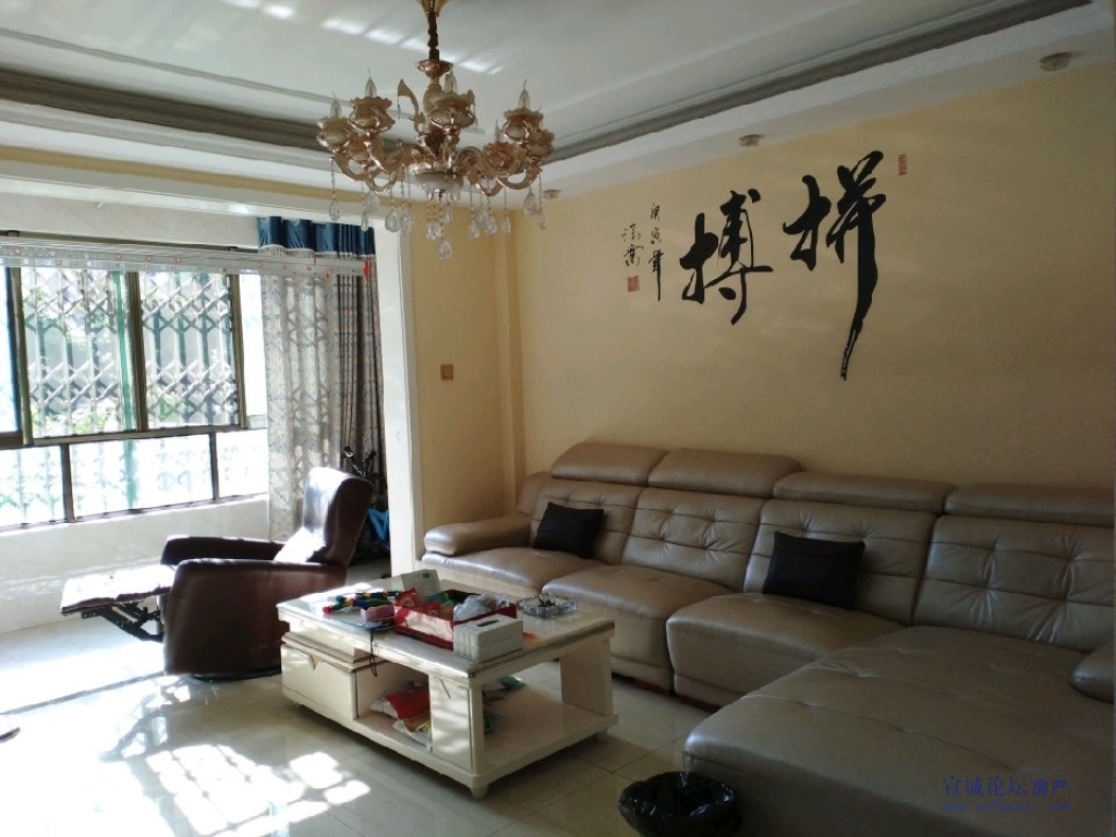 中心医院旁 精装修 房屋设施齐全 三室两厅两卫 可拎包住 急租
